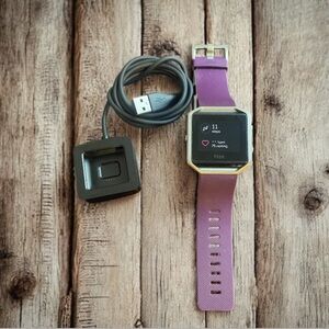 Fitbit Blaze Smartwatch with Purple Band and Charger